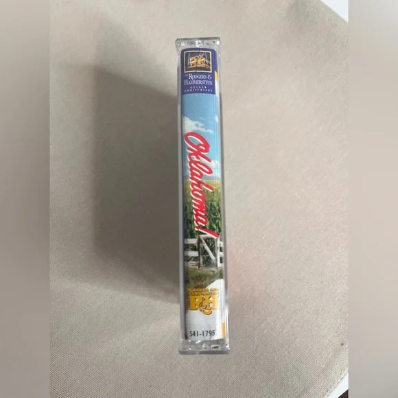 Oklahoma Soundtrack Cassette Tape - Picture 3 of 3